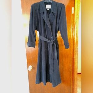 Misty Harbor Ladies Size 10 Black Trench Coat $50